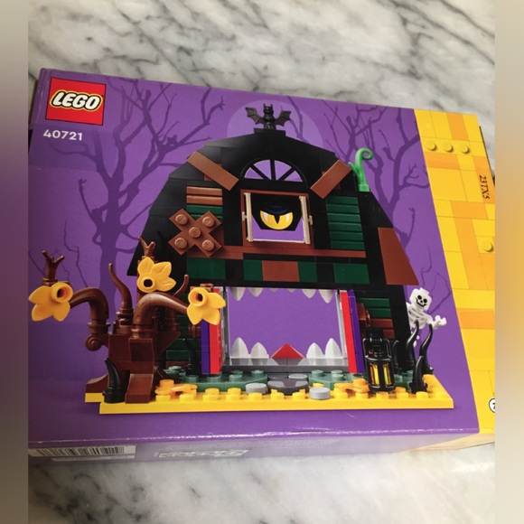 Lego Other - LEGO Halloween Barn Building Set